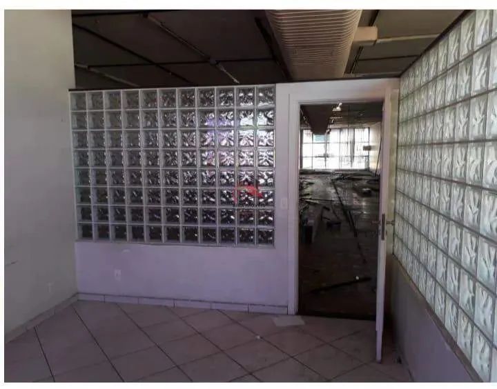 ÁREA COMERCIAL A VENDA NO CENTRO DA CIDADE - Foto 2