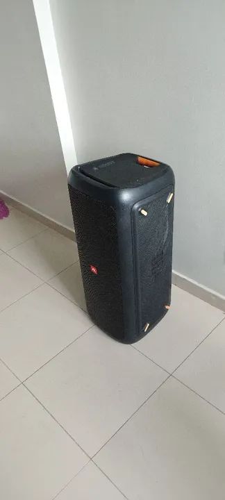  Som JBL party box 300