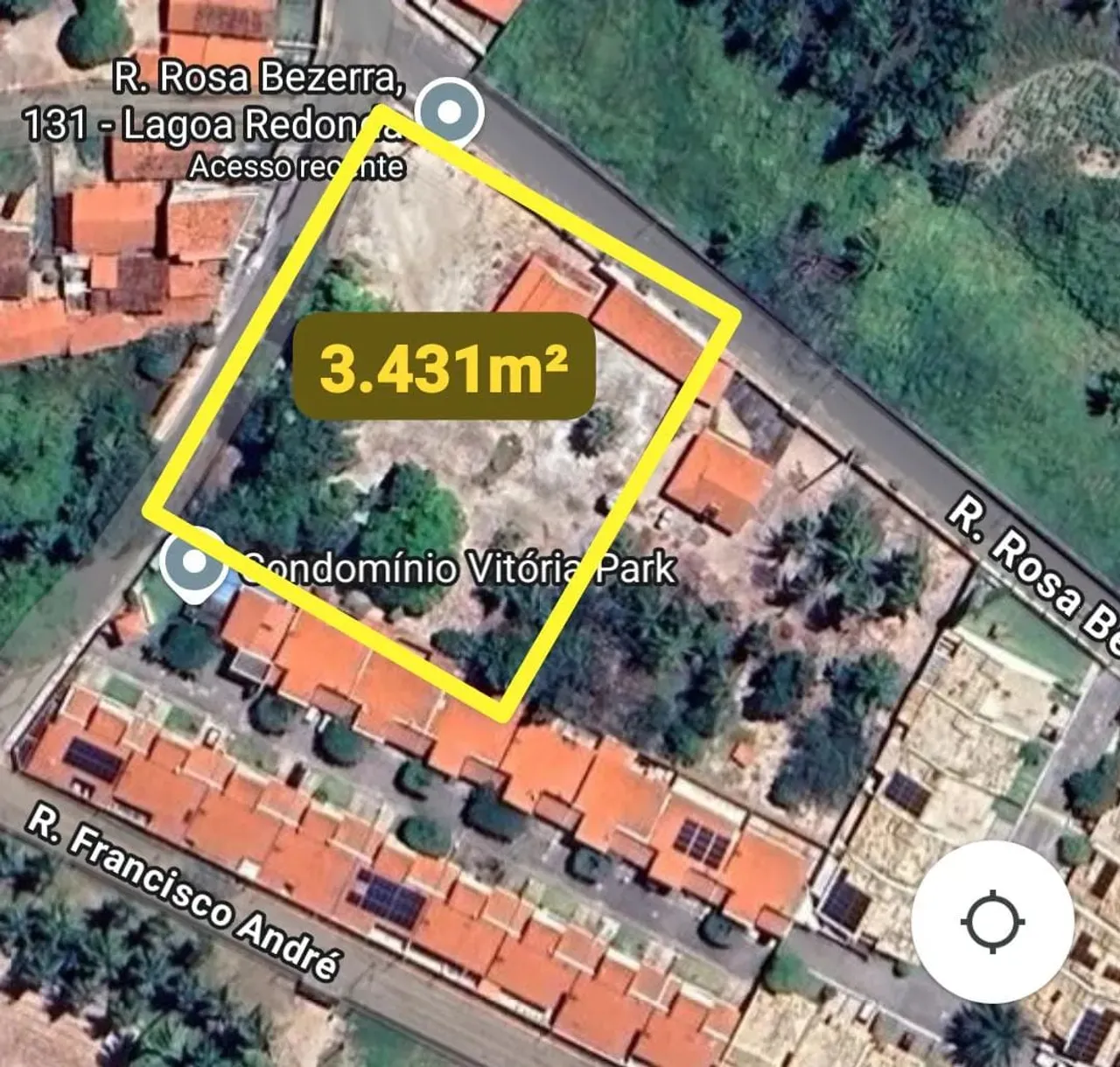 Venda de terreno com área de 3443 metros quadrados em Lagoa Redonda - Fortaleza - CE