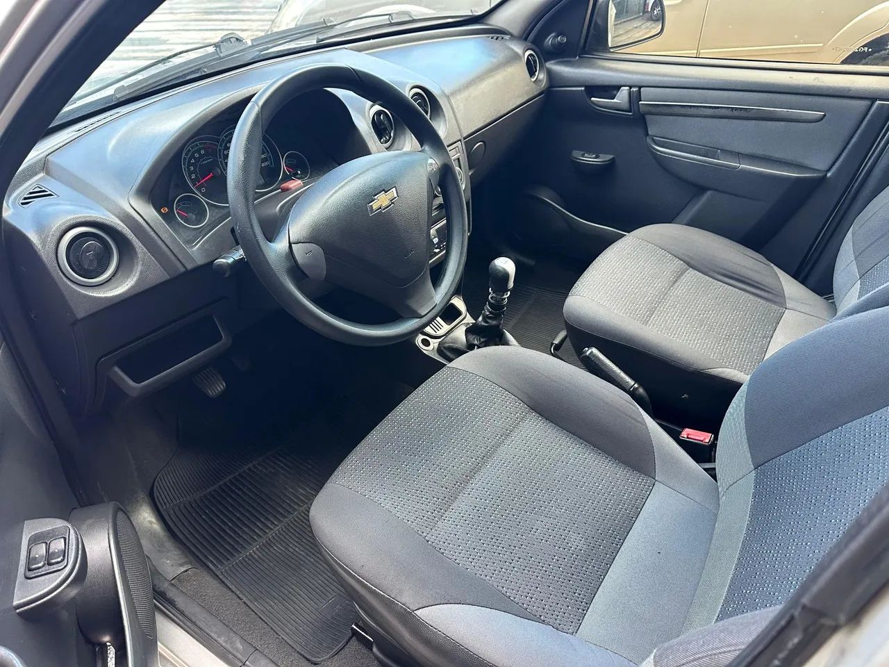 Chevrolet Celta 2015 Completo - Foto 9