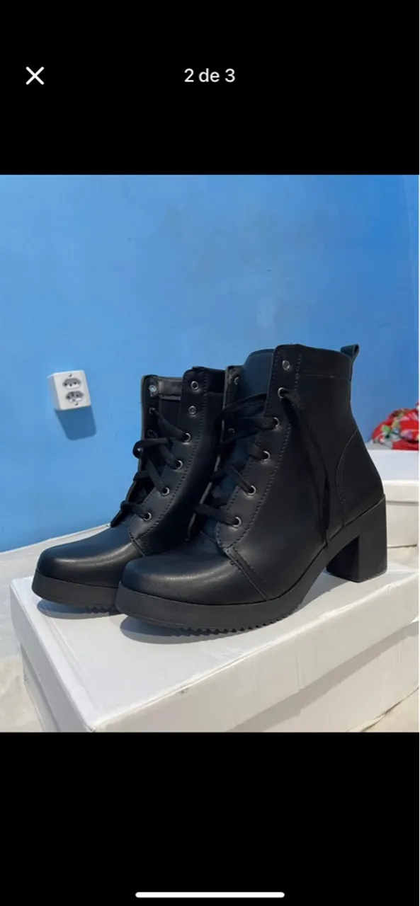 Bota Feminina Preta Salto Bloco