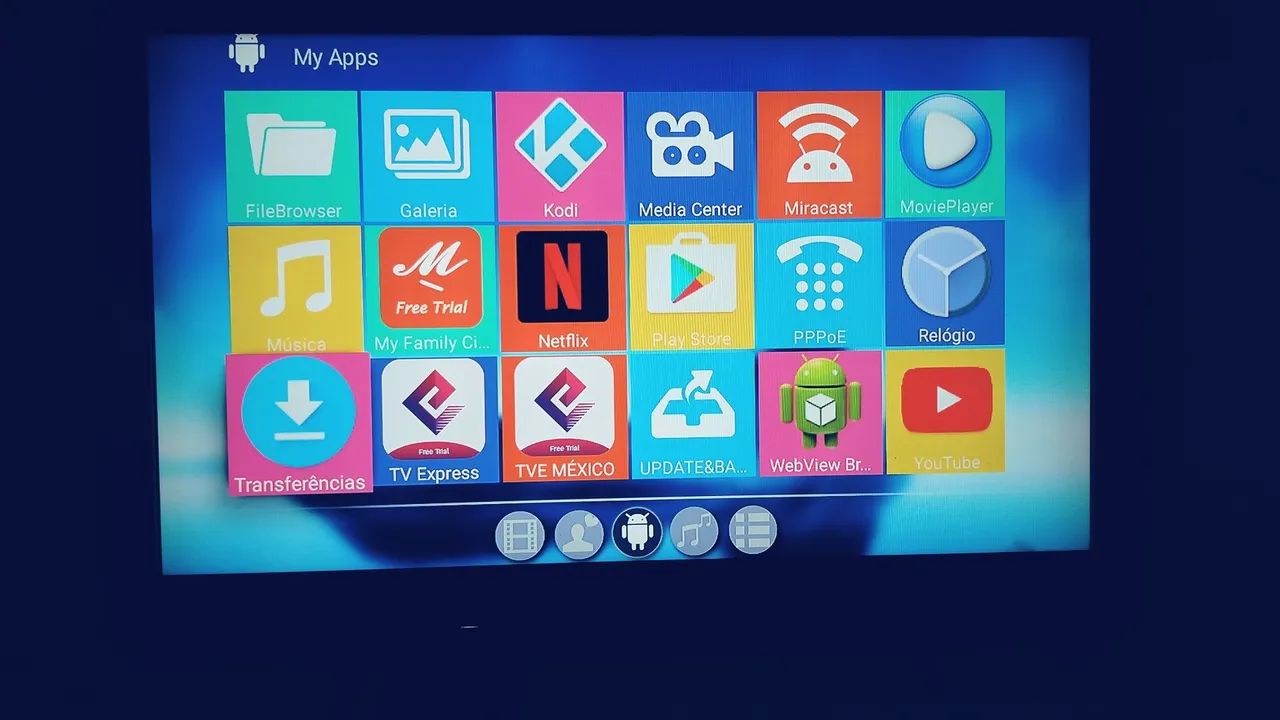 Vendo TV Samsung 43 polegada funcionando perfeitamente com vários aplicativos  - Foto 3