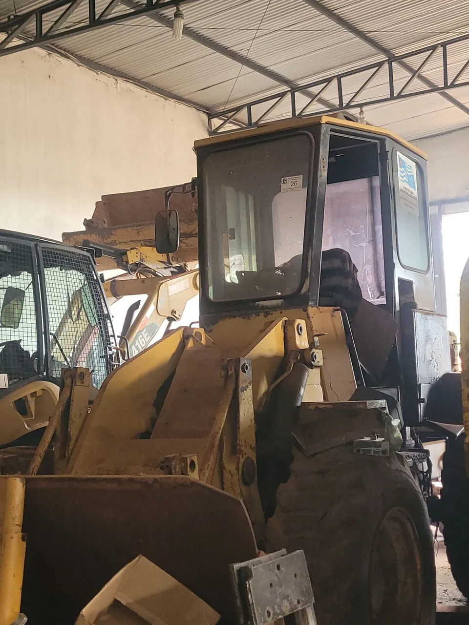 Pá Carregadeira Cat 930 transmissão Cat