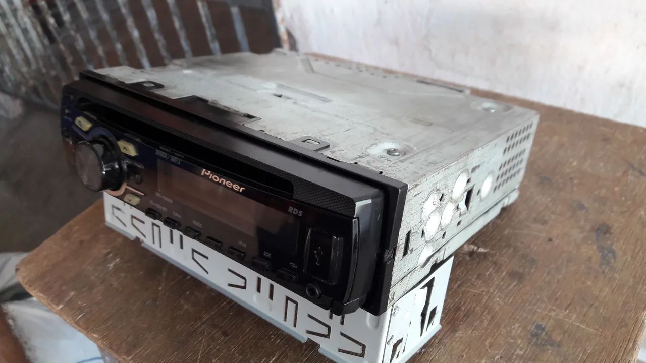 SOM PIONEER DEH 2380UB  - Foto 3