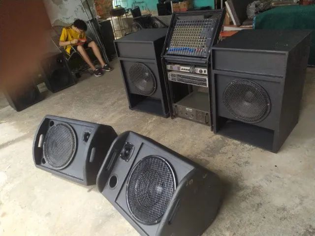 Som profissional baratinho pra desocupar lugar - Foto 3