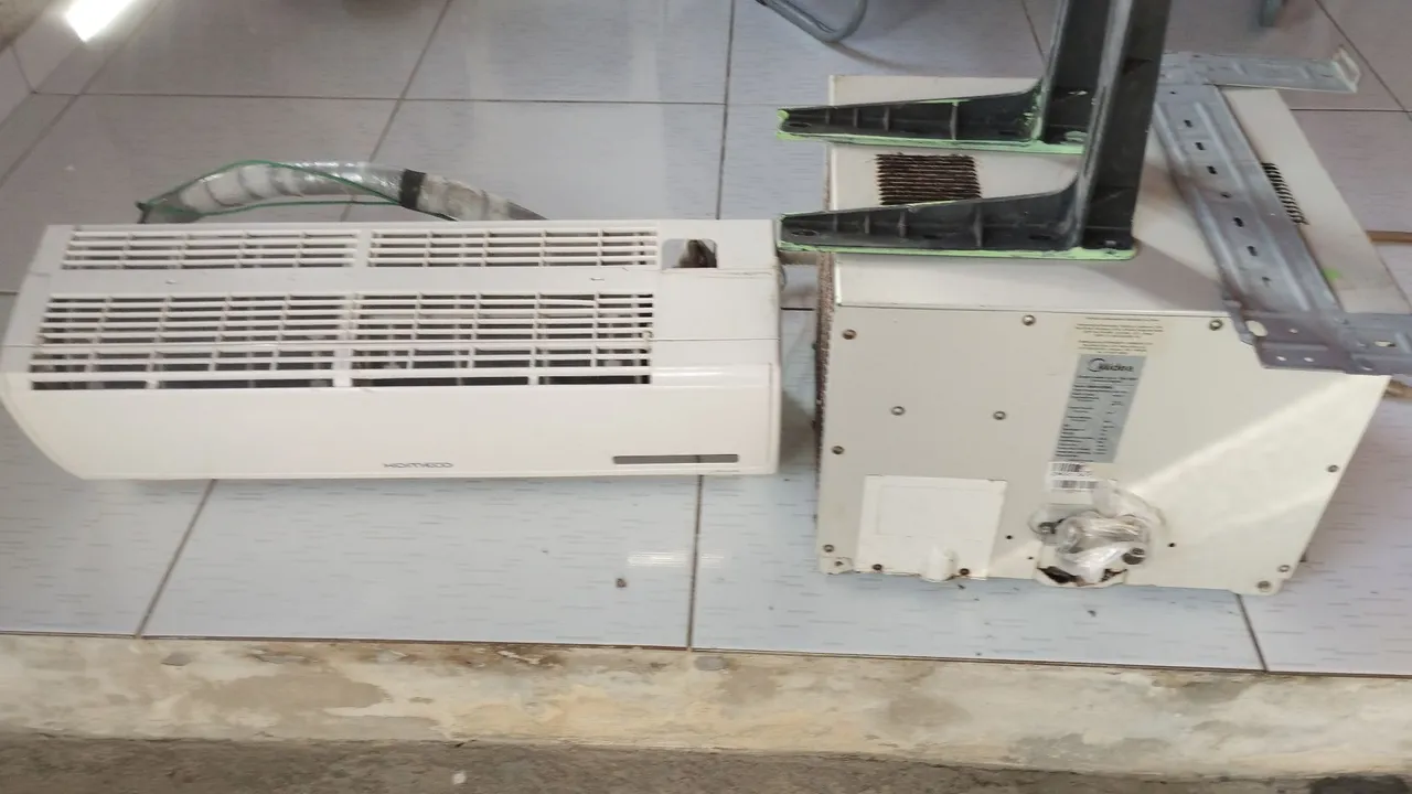 Ar Condicionado Split 9000 BTUs -Midea