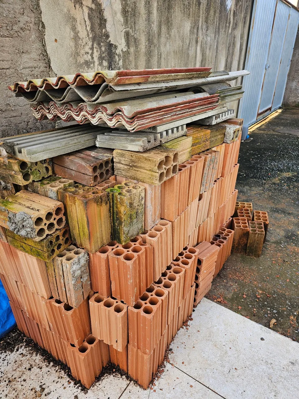 Blocos de tijolo 6 furos para construção