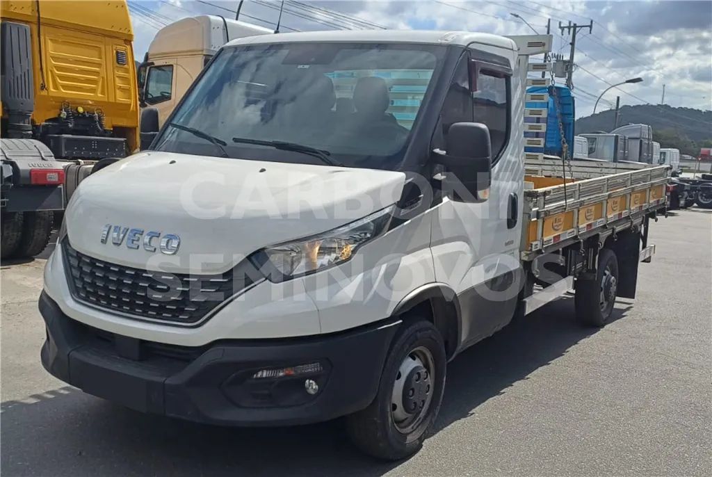 IVECO DAILY 35-160 LONGO E6 4X2 2022/2023 - Foto 7