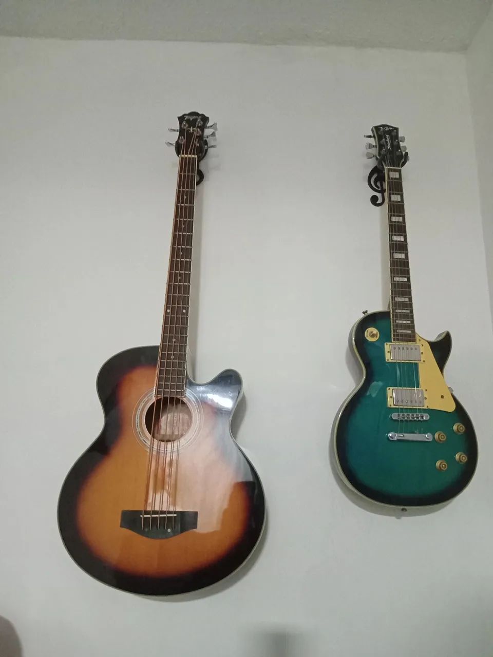 Guitarra e Baixo Acústico