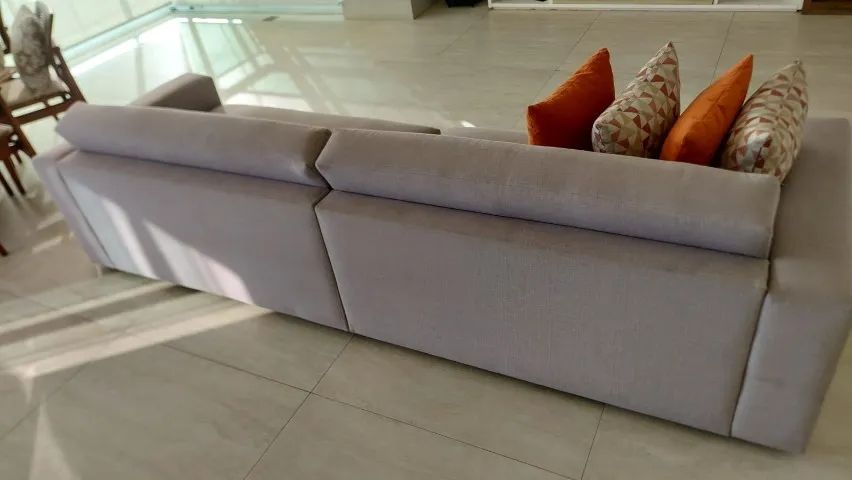 Sofá 2,80m x 0,90m. - Foto 4