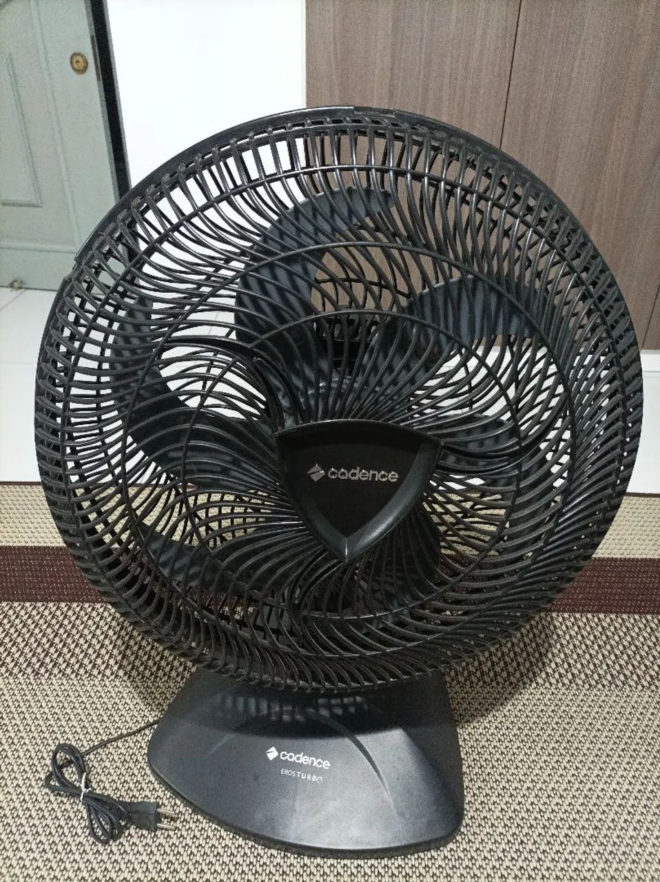 Ventilador de Mesa Cadence Turbo