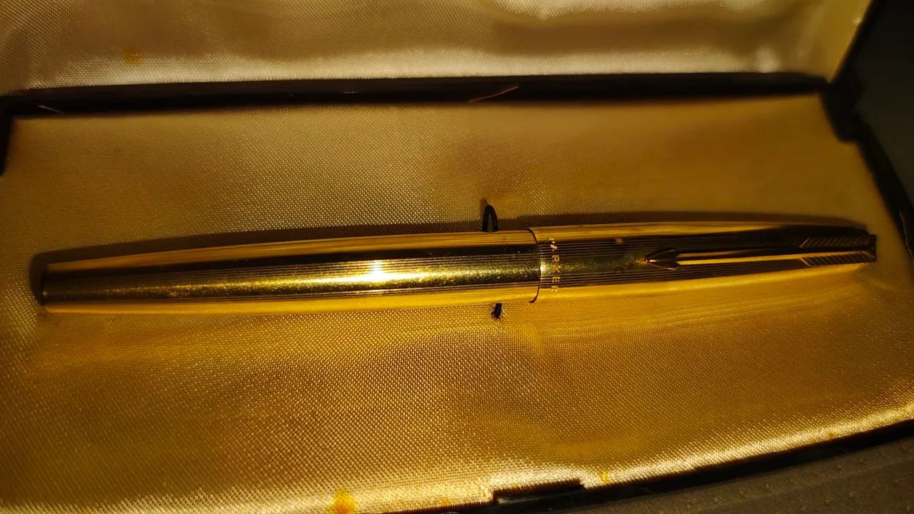Parker 61 folheada em ouro 14K com estojo - Foto 2