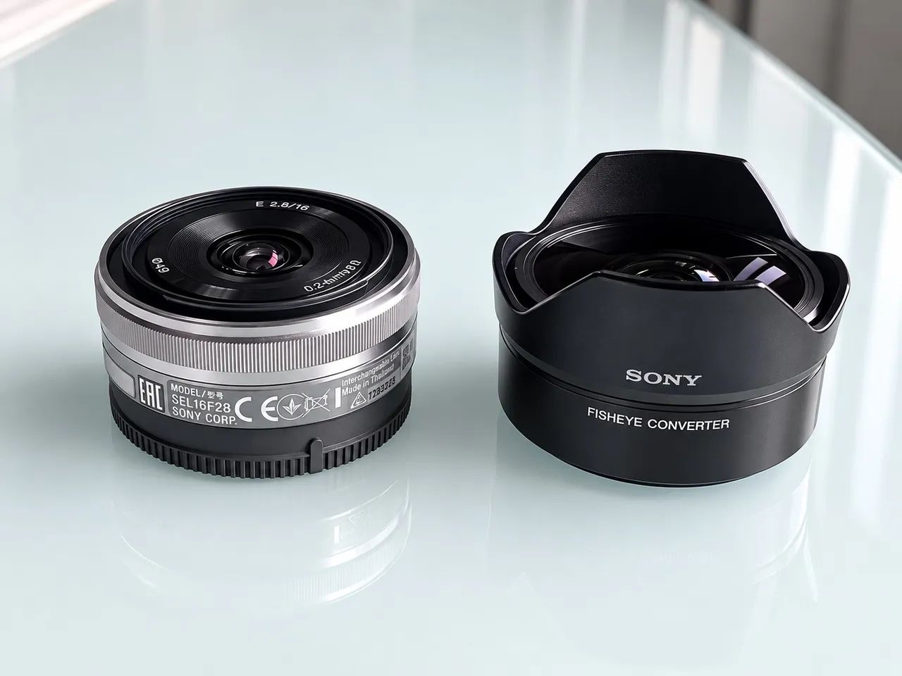 Lente Sony 16mm 2.8 + Fisheye conversor sony - Acessórios para