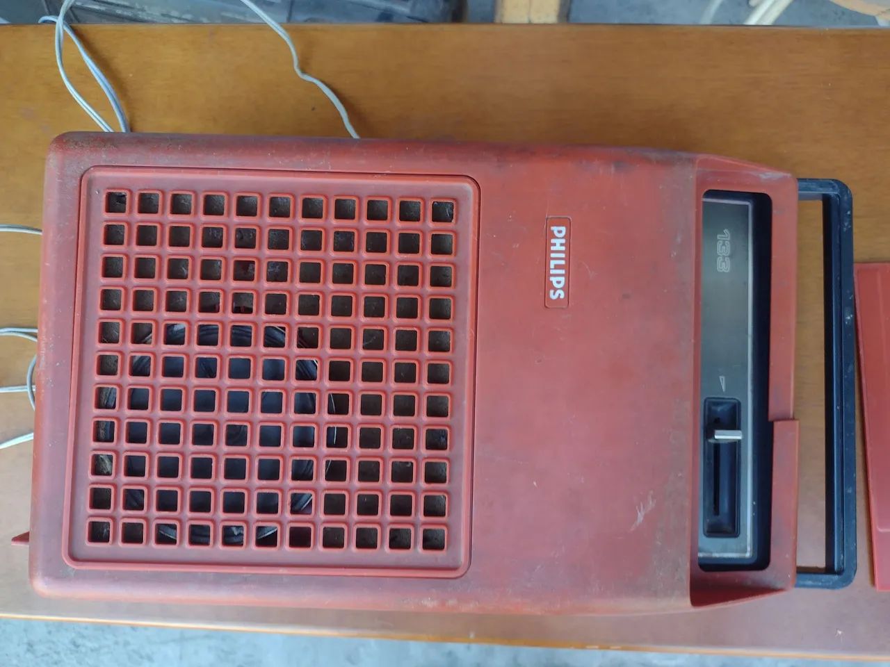 Vitrola Philips 133 Vermelha Antigus