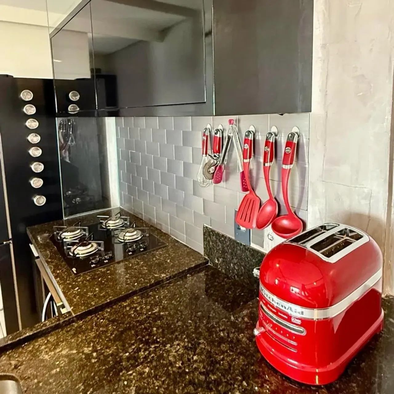 APARTAMENTO MOBILIADO COM 67 M2 NO CAMPOLIM - Foto 2