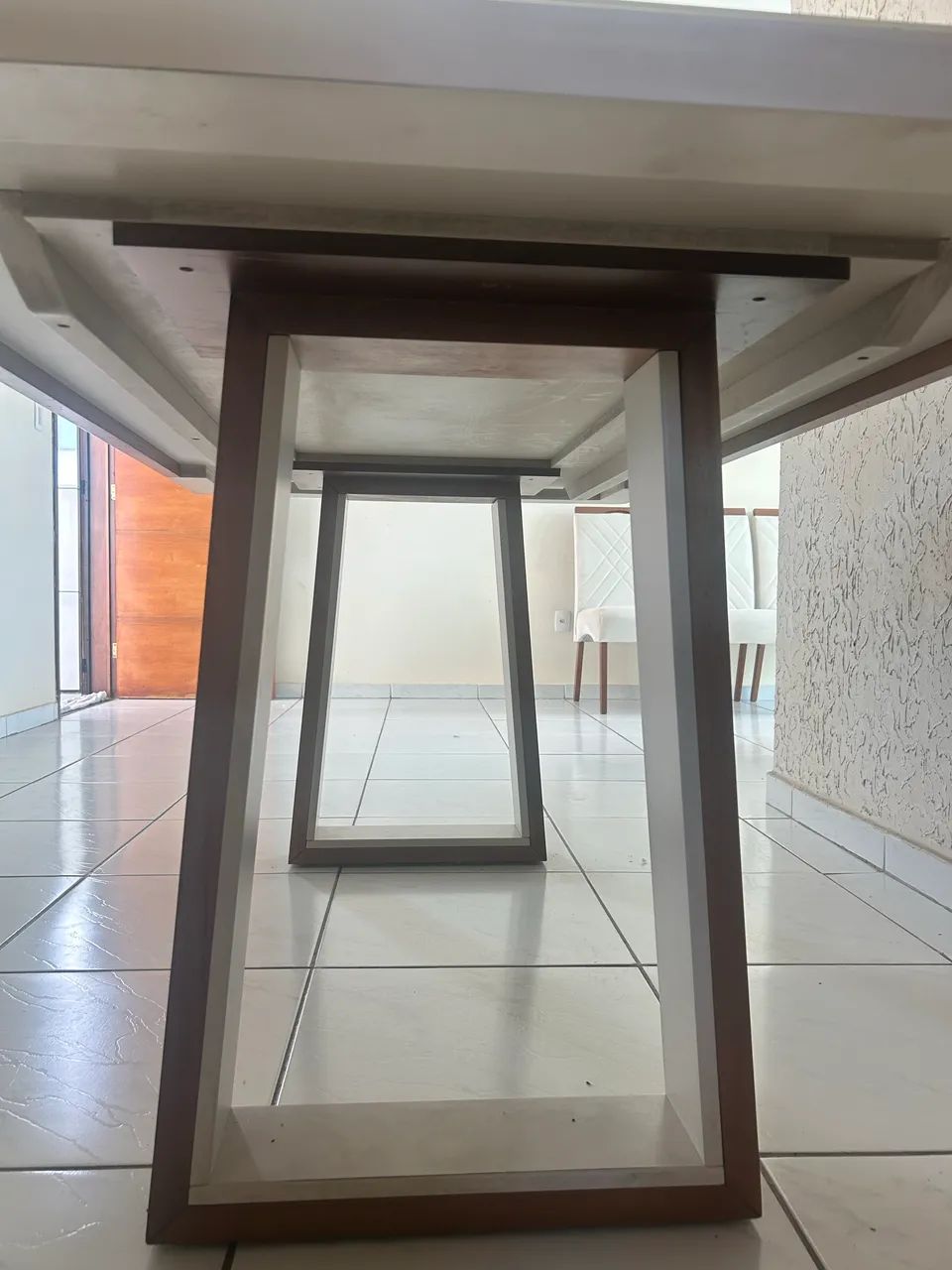Mesa 6 cadeiras PREÇO NEGOCIÁVEL - Foto 3