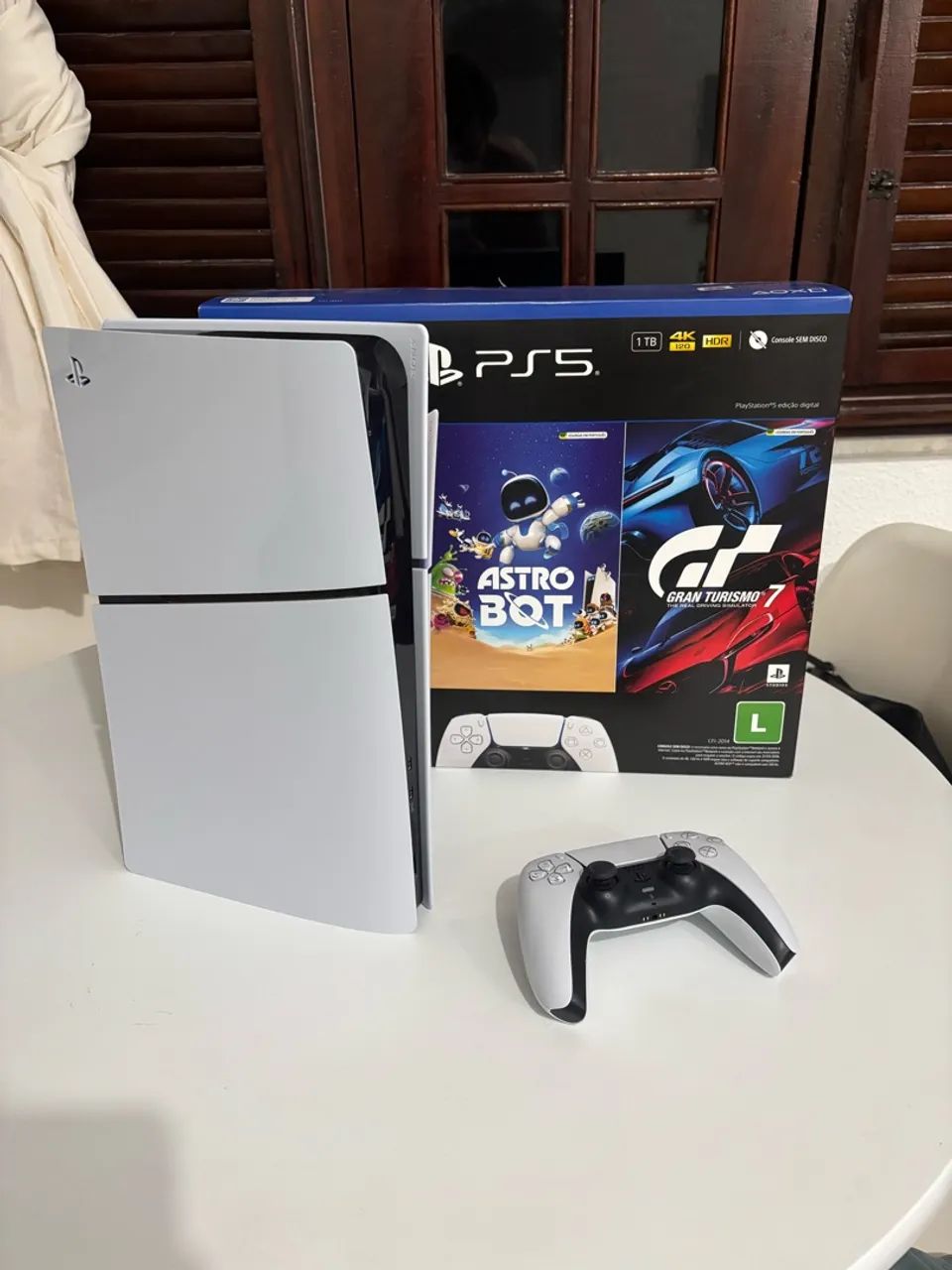 PlayStation 5  1TB 