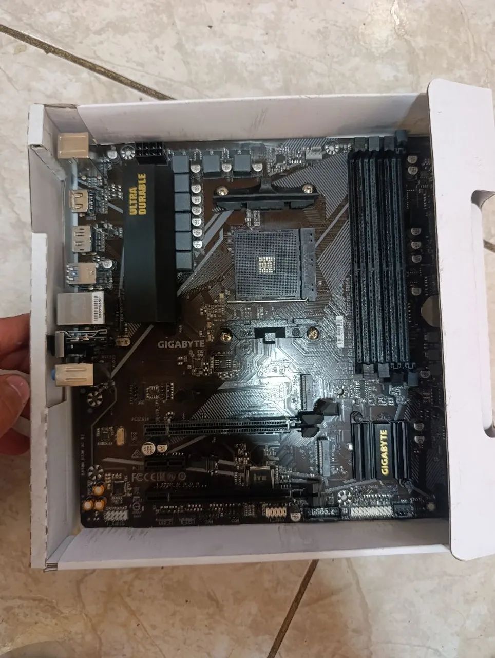 Placa mãe B550M DS3H AC R2 Wi-fi  - Foto 5