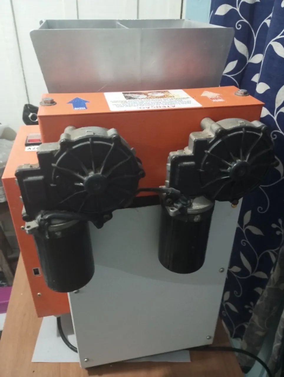 Máquina na de salgados - Foto 2