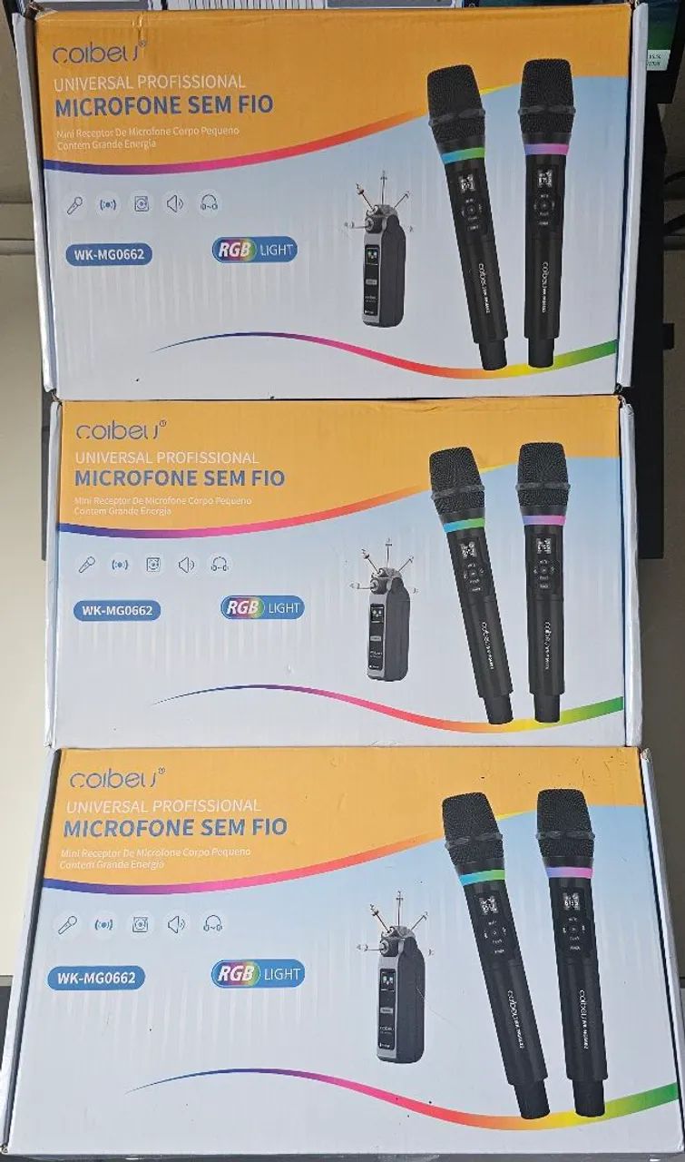 Microfone Duplo com Bateria Recarregável.  E efeito de Echo r Volume.