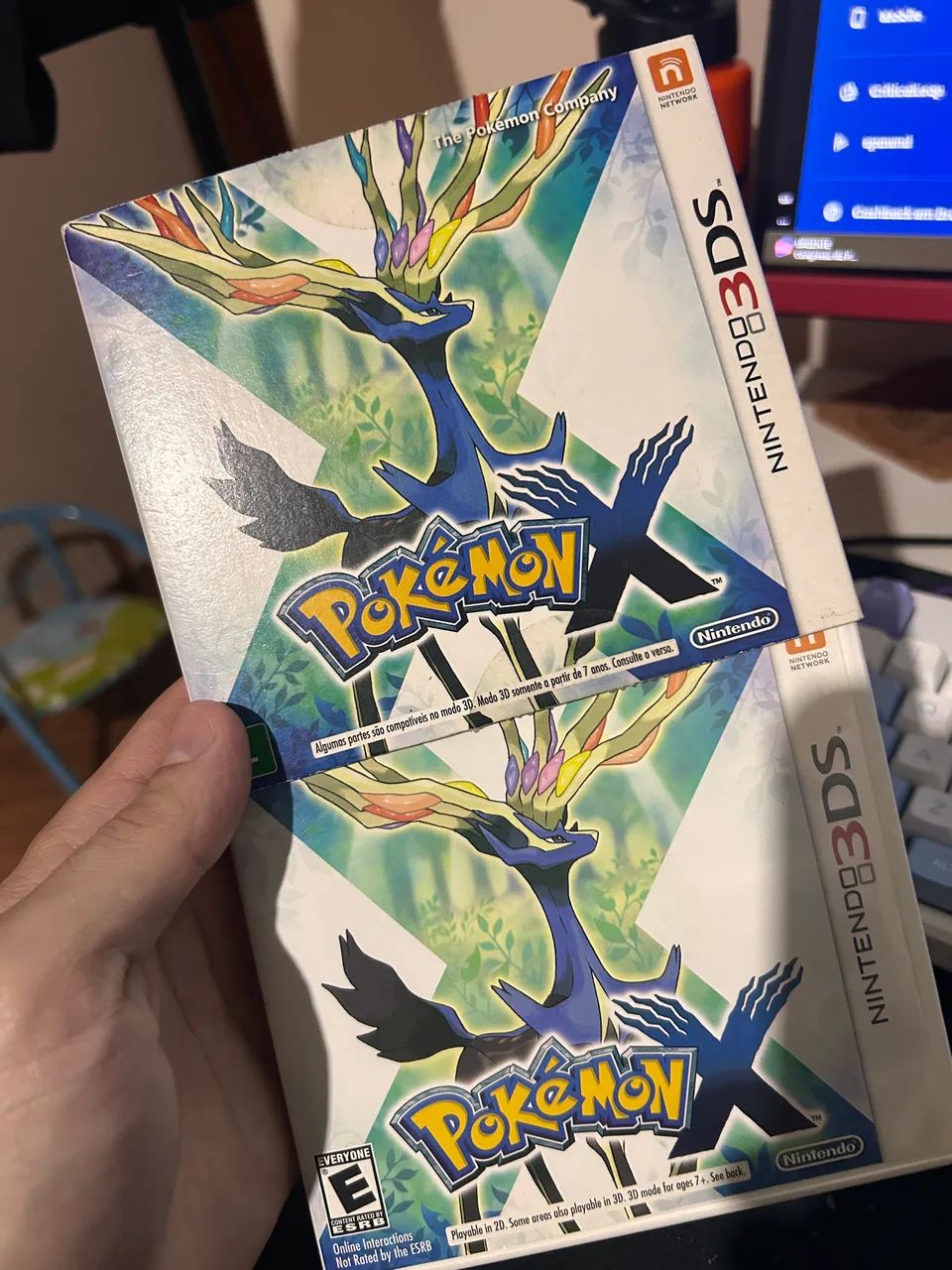 Pokémon X com Luva - Nintendo3DS  - Foto 4
