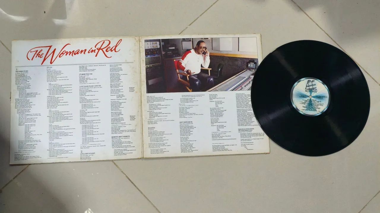 LP The Woman In Red - Foto 2
