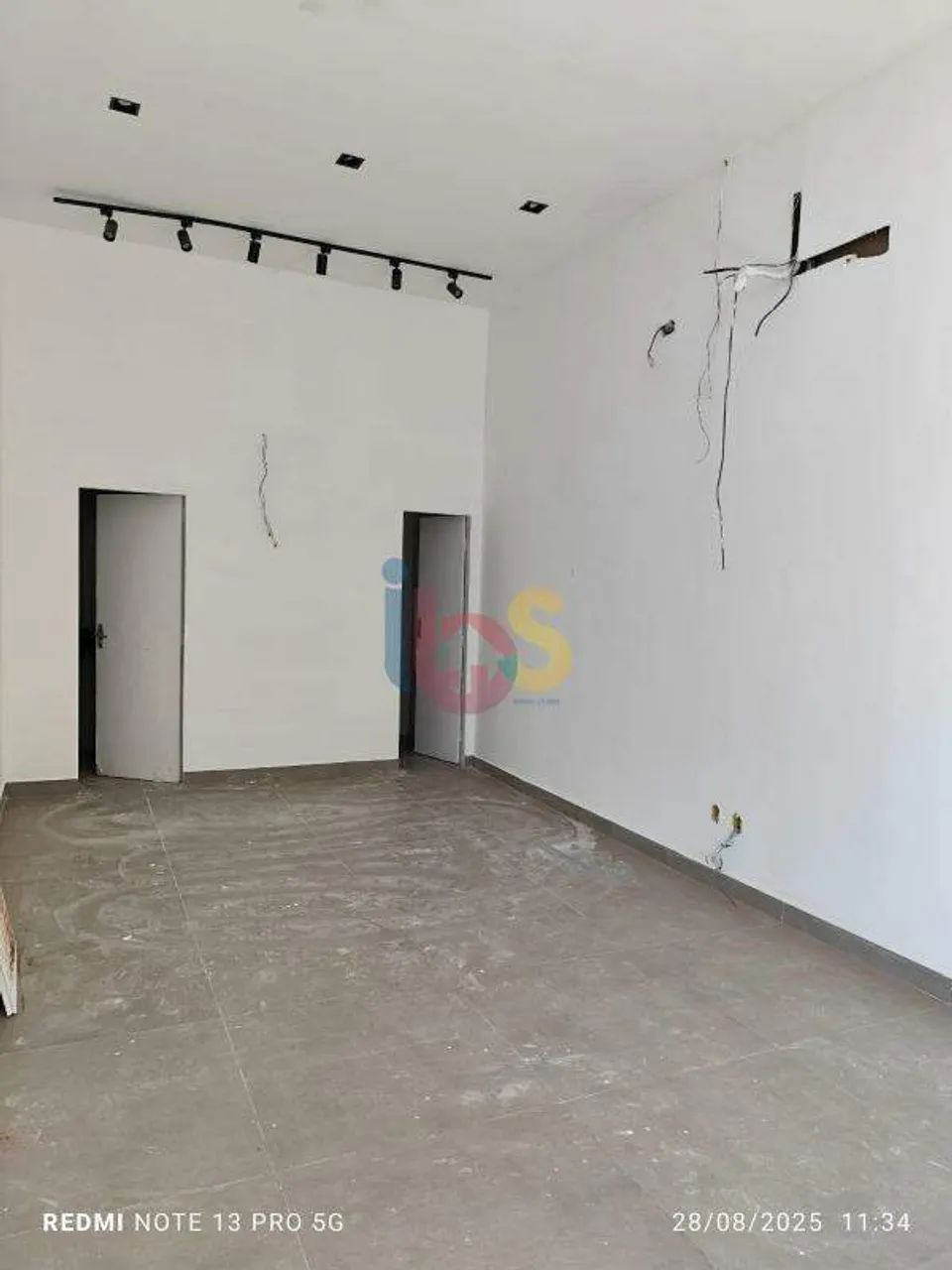 VENDO SALA/LOJA NO CENTRO - Foto 4