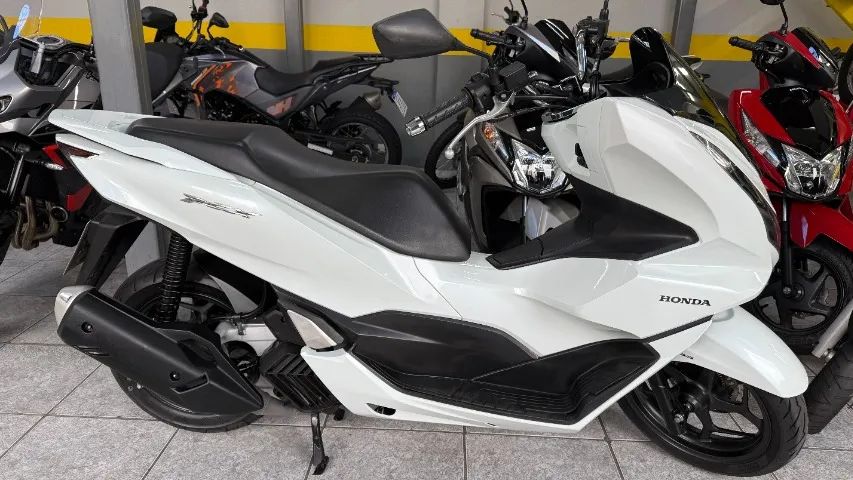 PCX 160 DLX 23/23