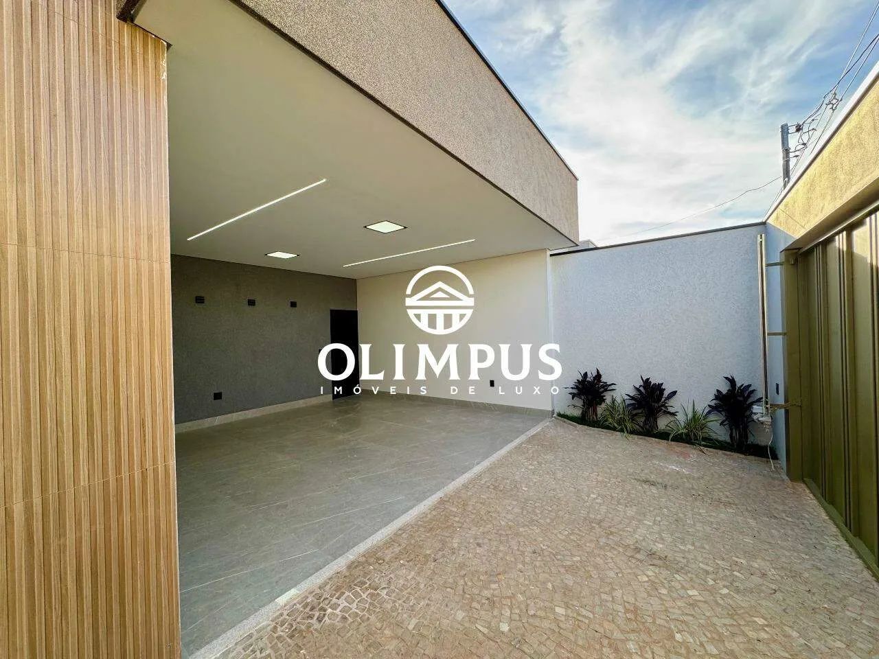 Casa para Venda no Bairro Granada em Uberlândia - Foto 2