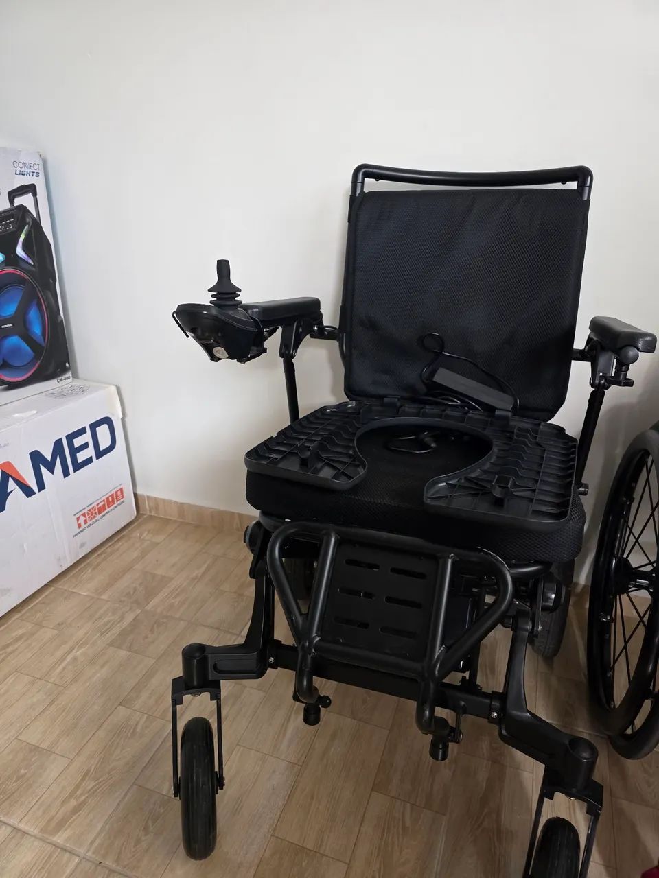 Cadeira de rodas power lite  - Foto 5