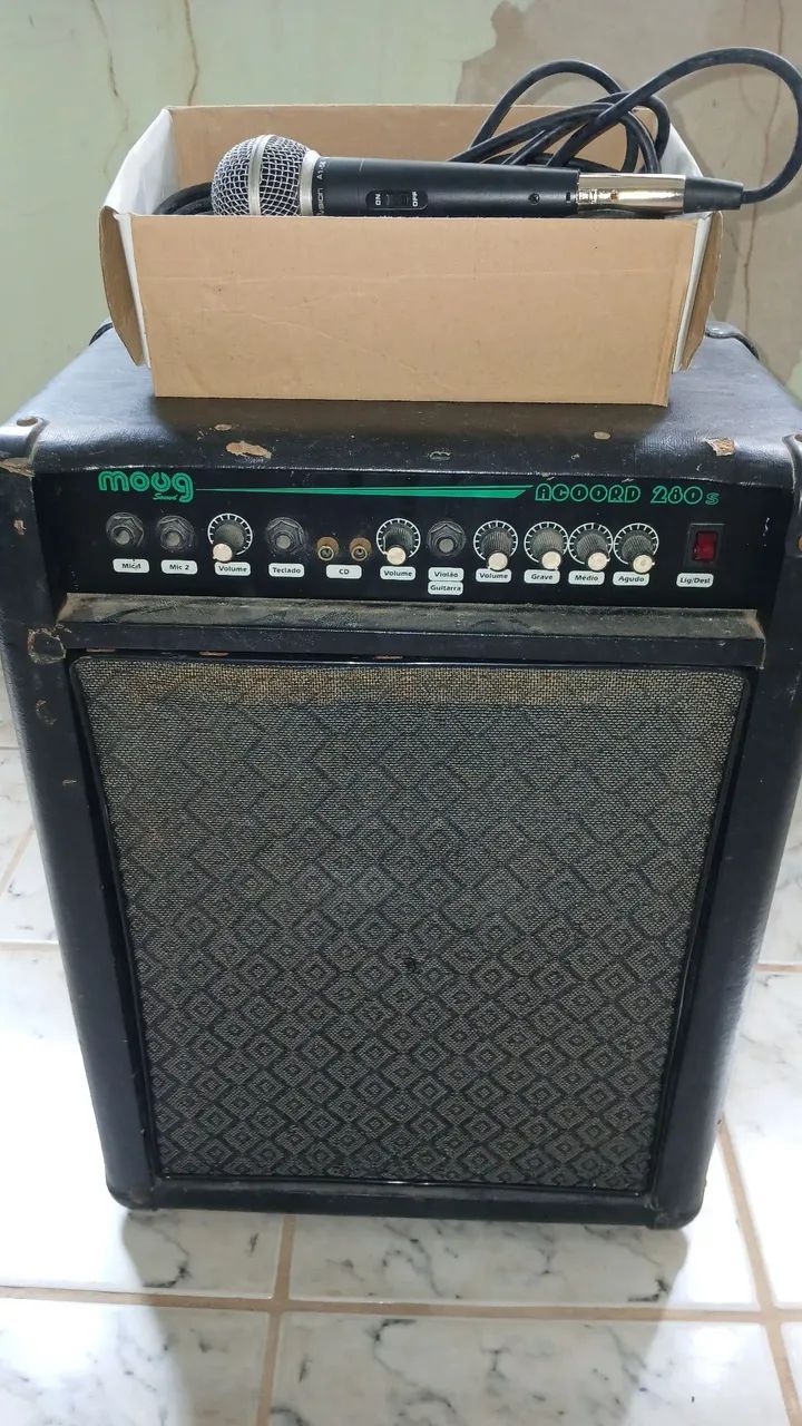 Caixa de som com microfone profissional  de 30 watts rms - Foto 2