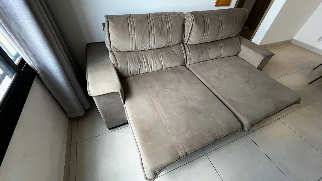 Sofá Retrátil e Reclinável 