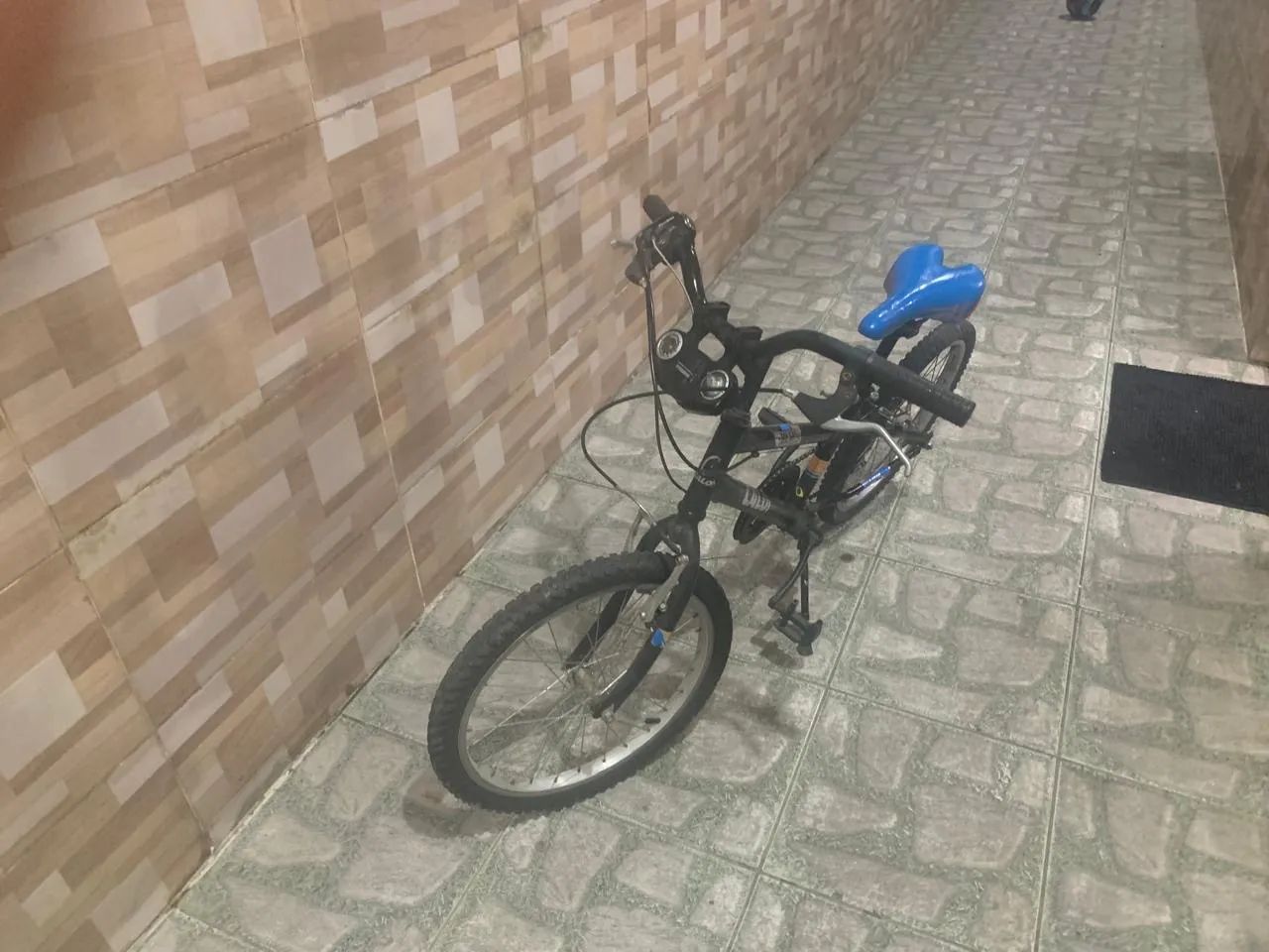 Bicicleta caloi aro 20 hot wheels