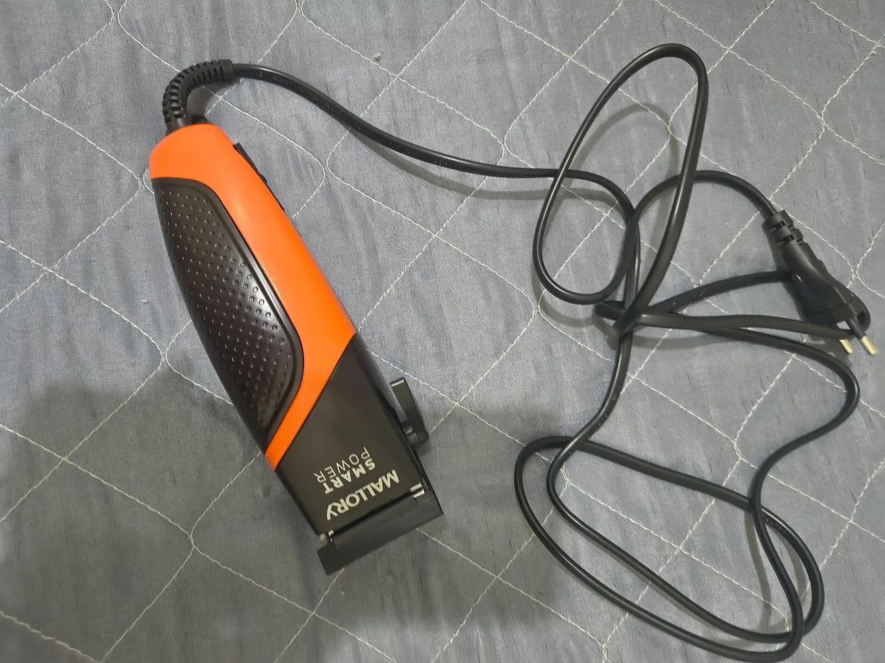 Maquina de cortar cabelo Mallory  - Foto 6