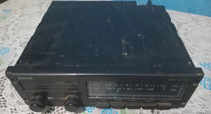 Auto radio BOSS,AM -FM - Foto 2