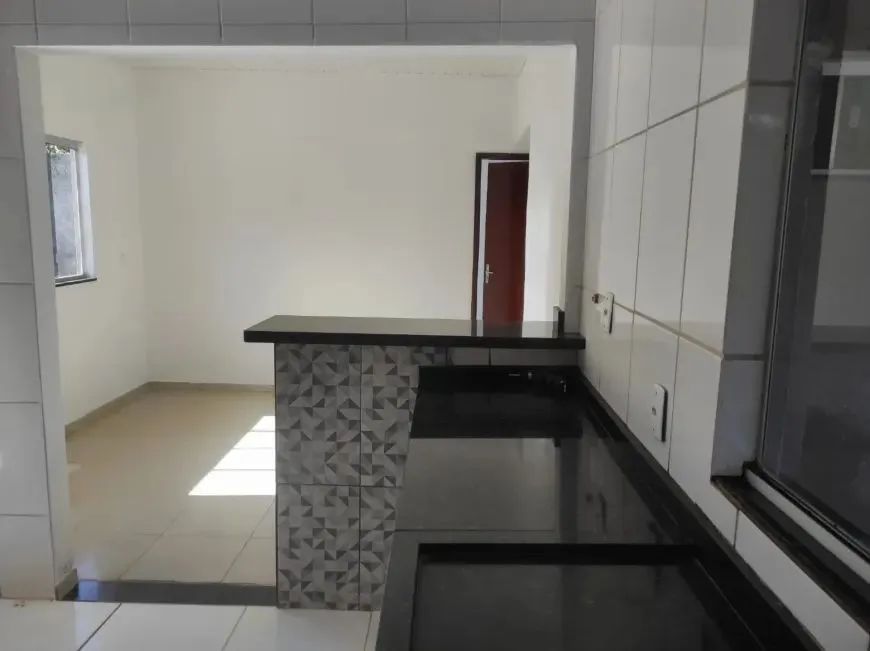casa recém reformada a venda!  - Foto 2