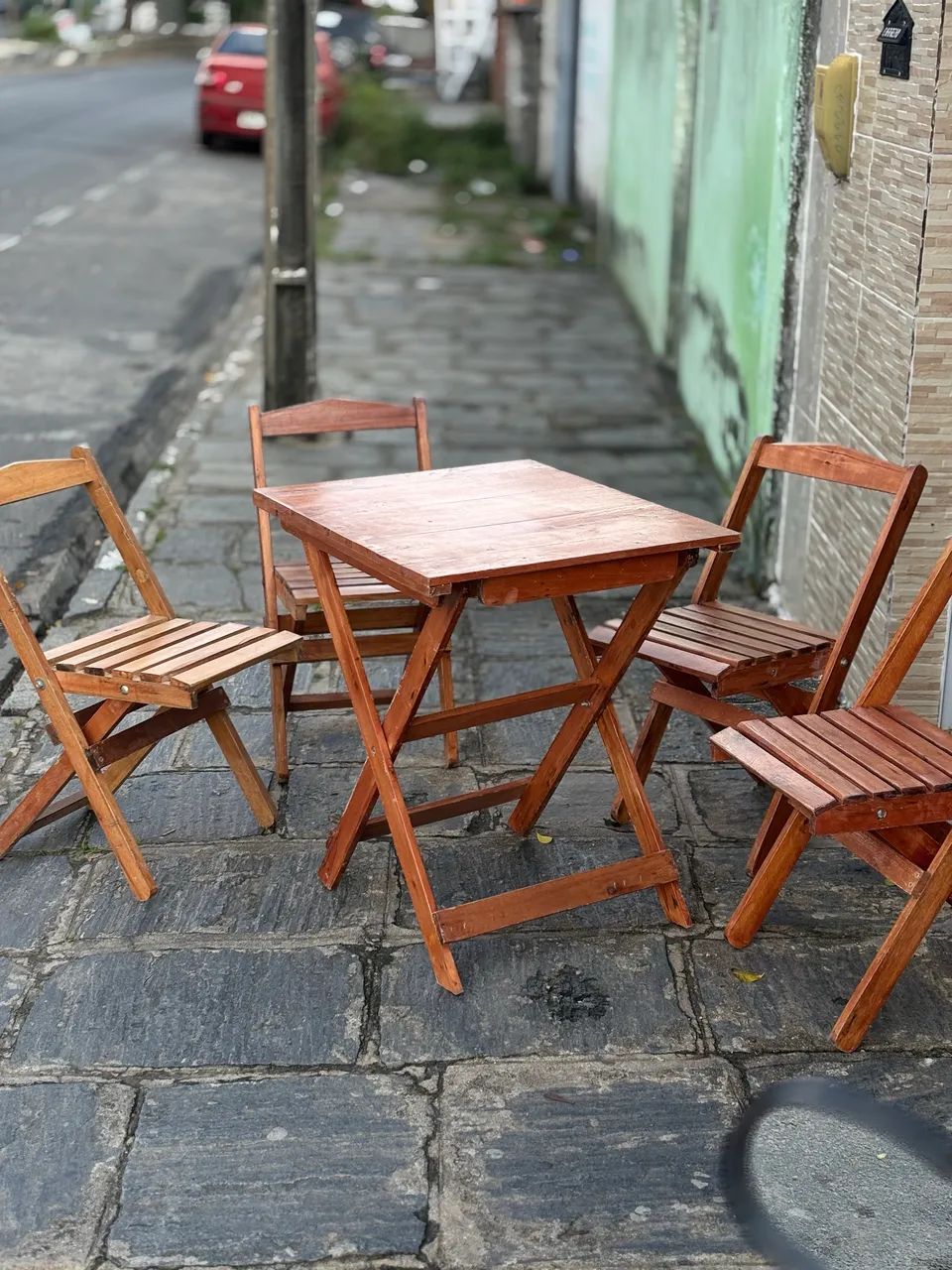 Conjunto de Mesa e Cadeiras Dobráveis 