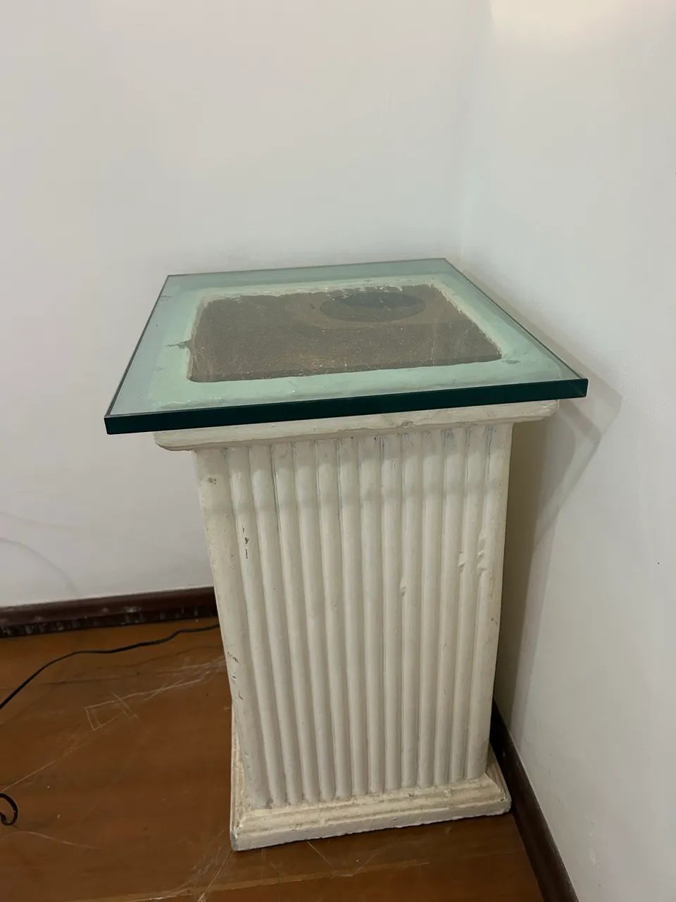 Mesa/mesinha de canto com luz - Foto 3