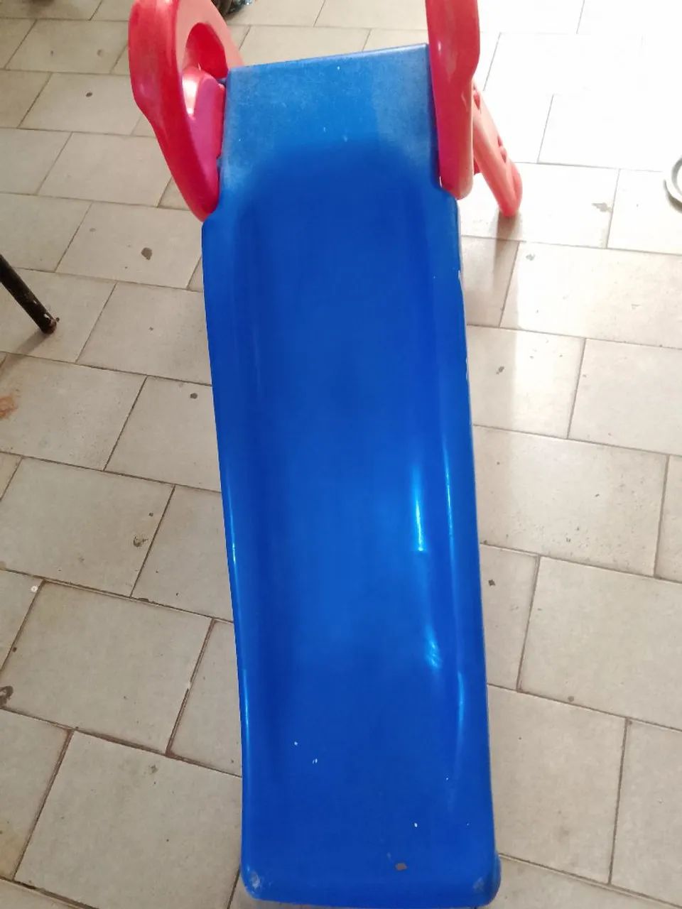 Escorregador brinquedo 