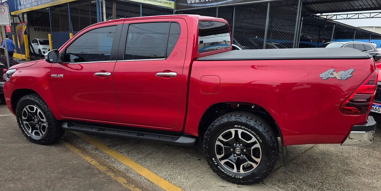 Toyota Hilux CD SRX 4X4 2.8 TDI 16V Diesel Aut. 2025 - Foto 6