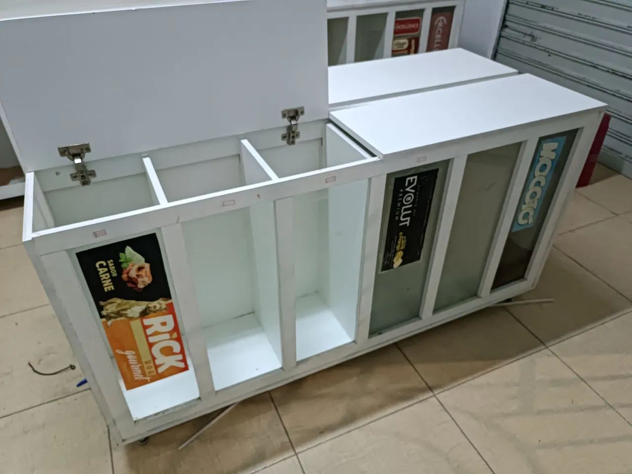 Expositor Ração MDF