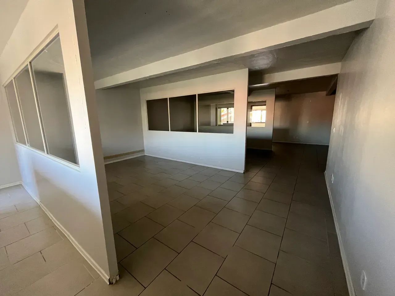 Sala comercial ampla no Centro de Rio Grande - Foto 3