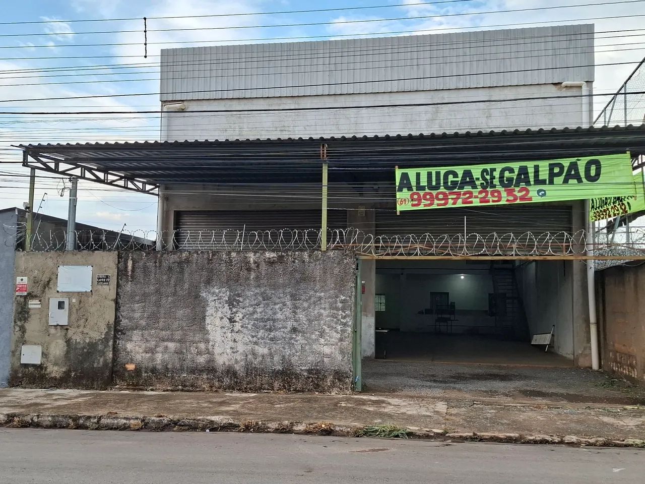 Galpão + mezanino pro Administrativo