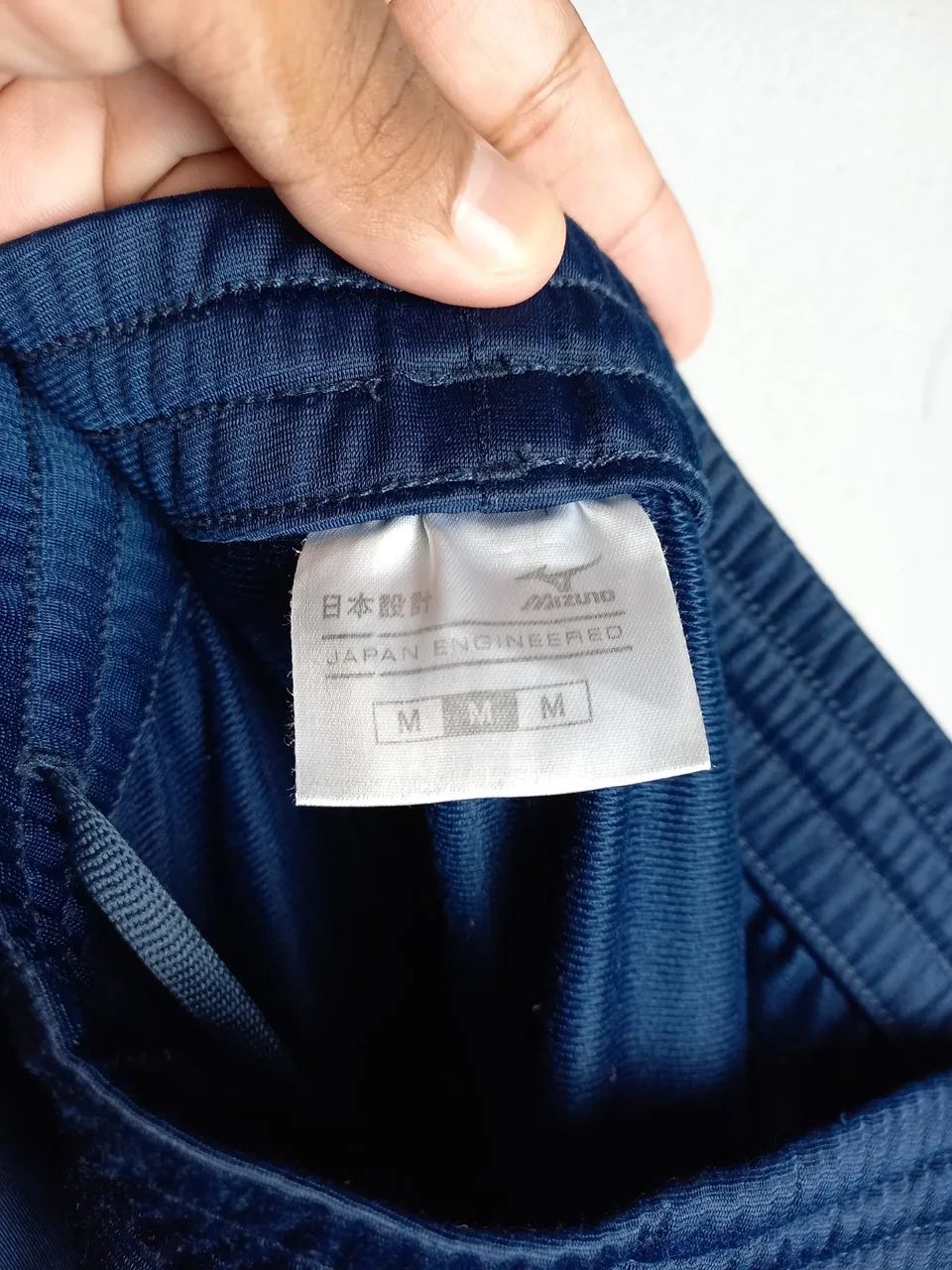 calça mizuno japan engineered azul escura m - Foto 3