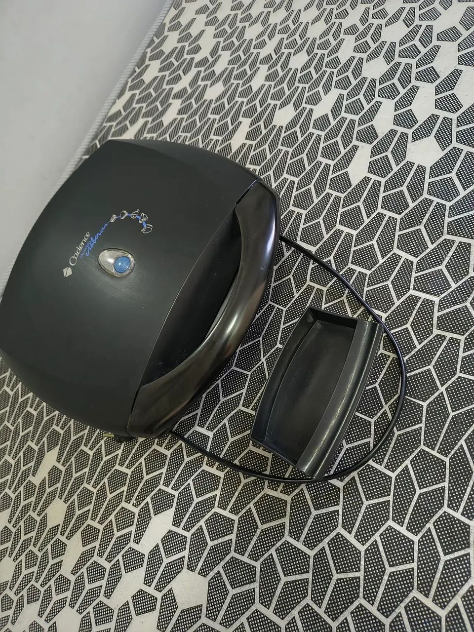 Sanduicheira e mini grill 220v 