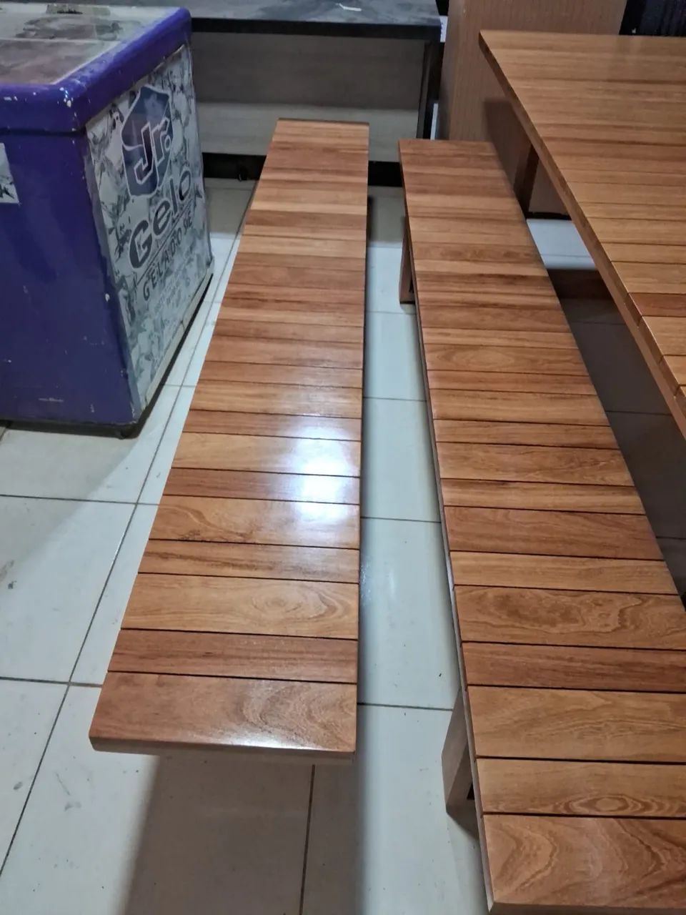 MESA EM JATOBÁ + BANCOS 2.50x90cm  - Foto 3