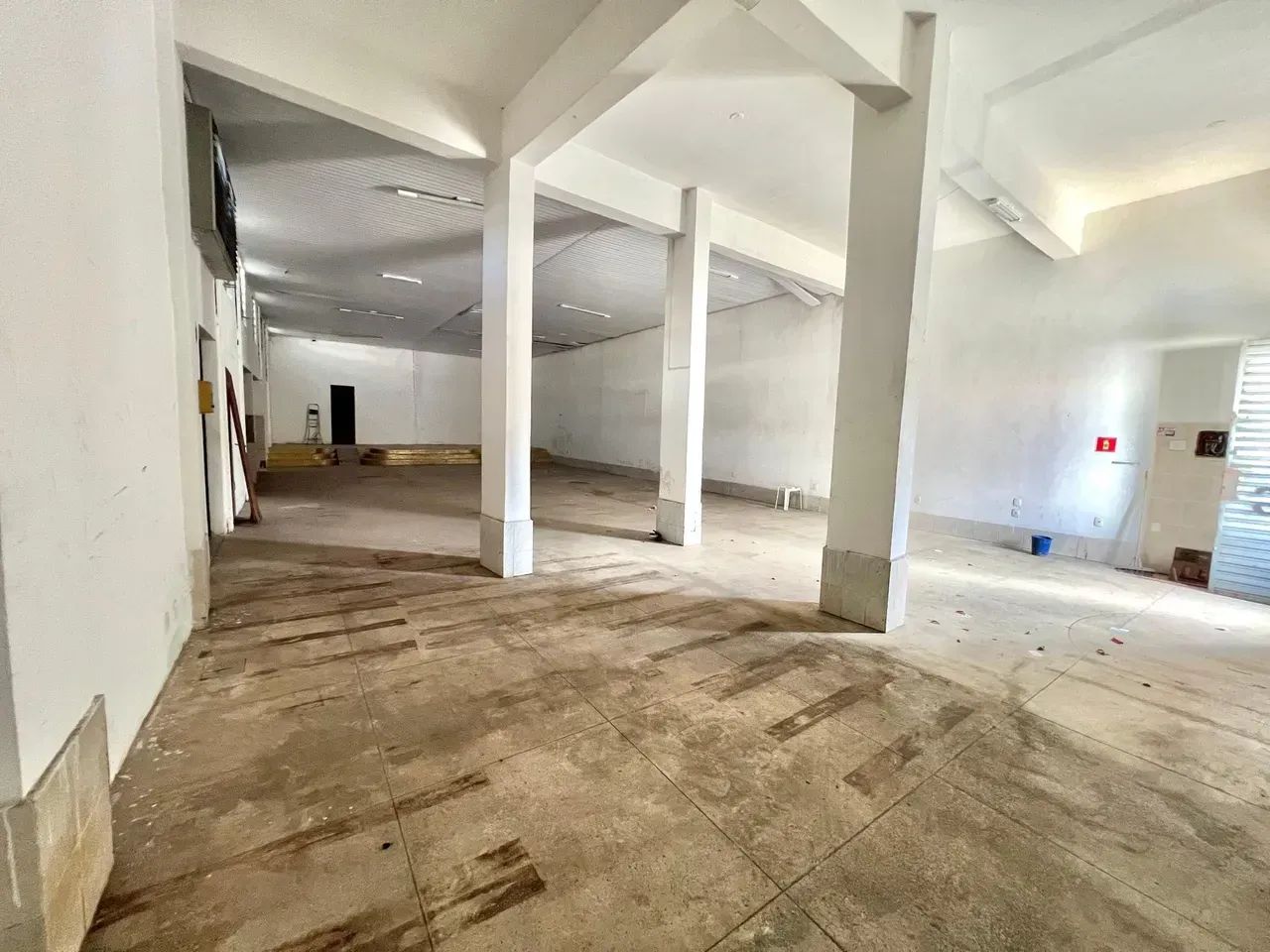 galpão com 300m2 no prado - Foto 4