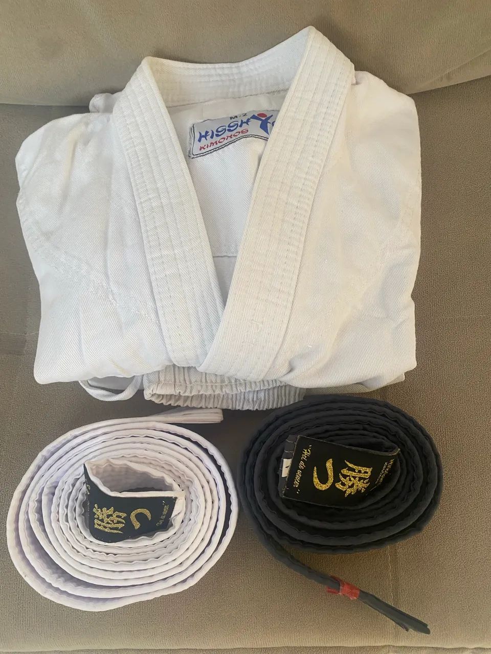 Kimono  masculino M-2 + 2 faixas