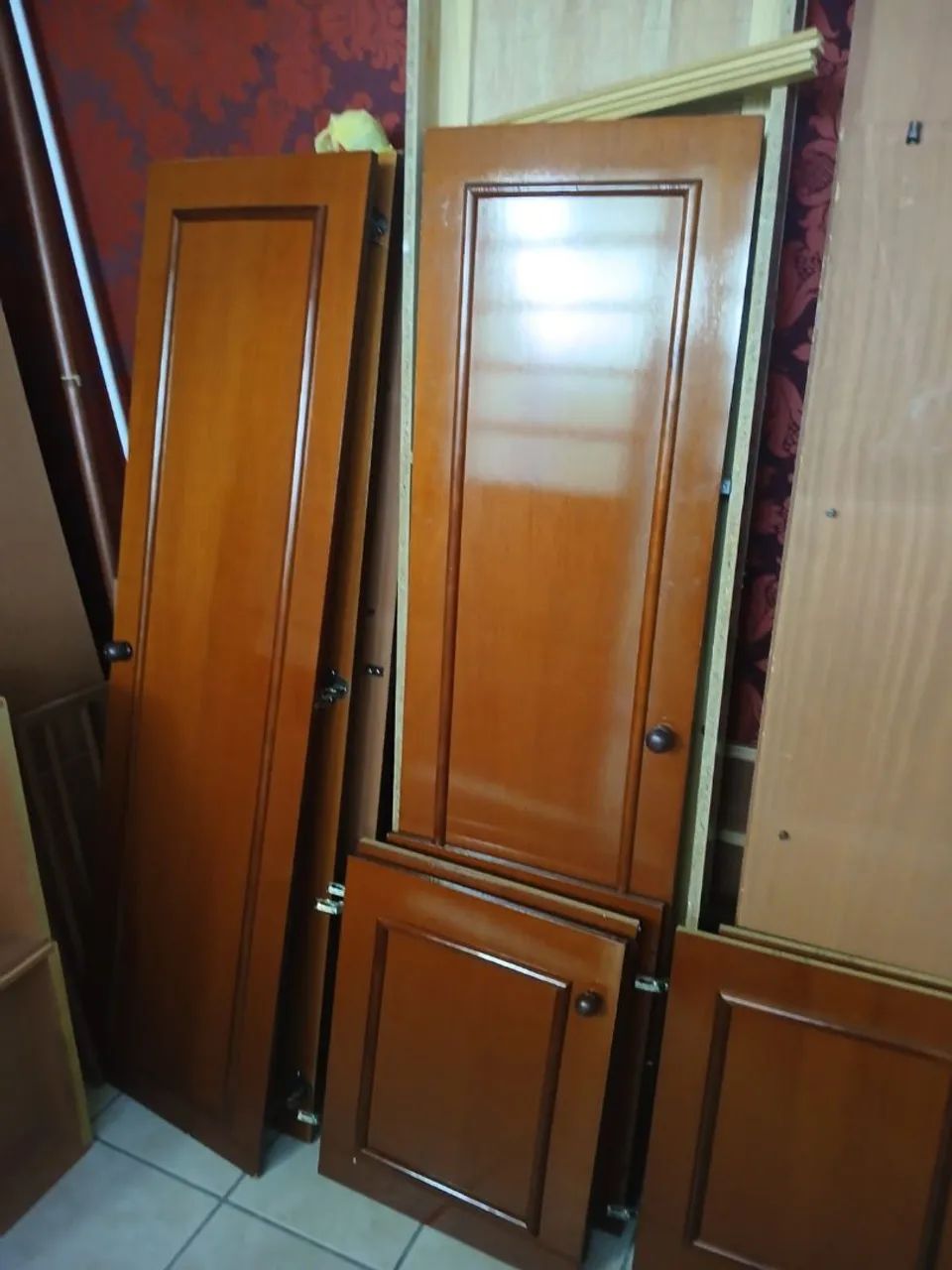 Guarda roupa de madeira  - Foto 2