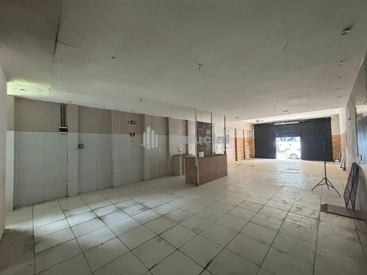 Oportunidade! Ponto Comercial com 02 lojas, 297,29m2, Escritório, loja com 02 ambientes, s - Foto 5